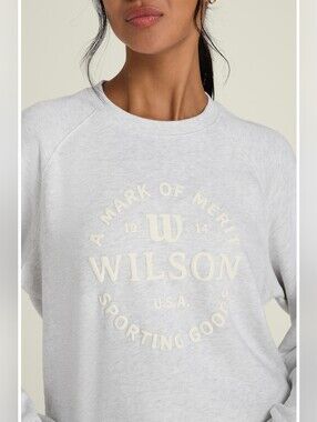 Wilson Classic Crewneck Sweatshirt In Cloud Heather Size Small Grey and Cream